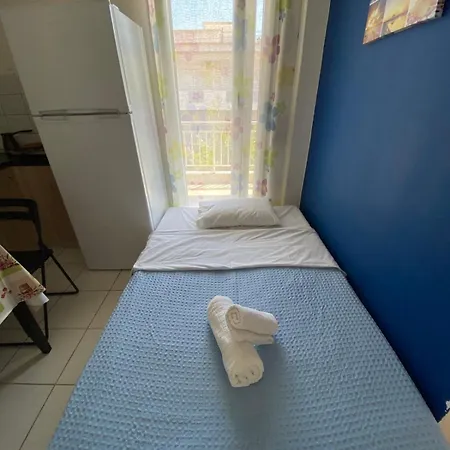 Seaside Escape Apartment *