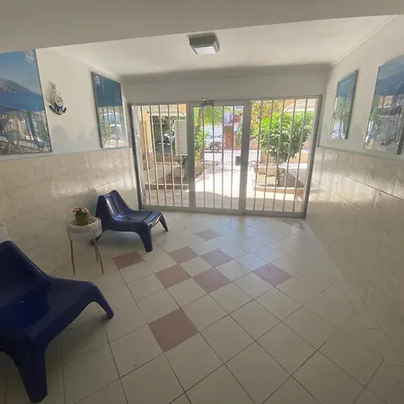 Seaside Escape Apartman Dioniszíu-part